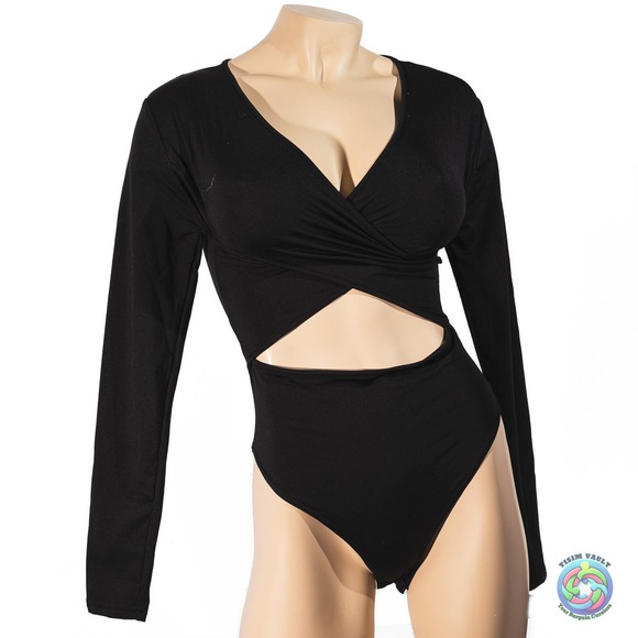 ๐ค NWOT PRIMODA Black Crisscross Bodysuit S - Picture 2 of 5
